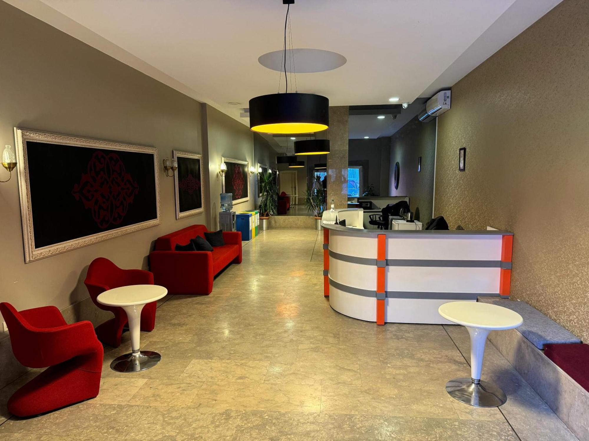 Aderans Hotel Istanbul Bagian luar foto