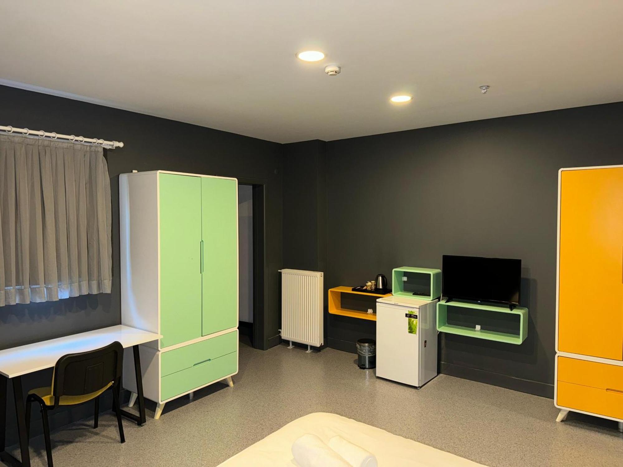 Aderans Hotel Istanbul Bagian luar foto