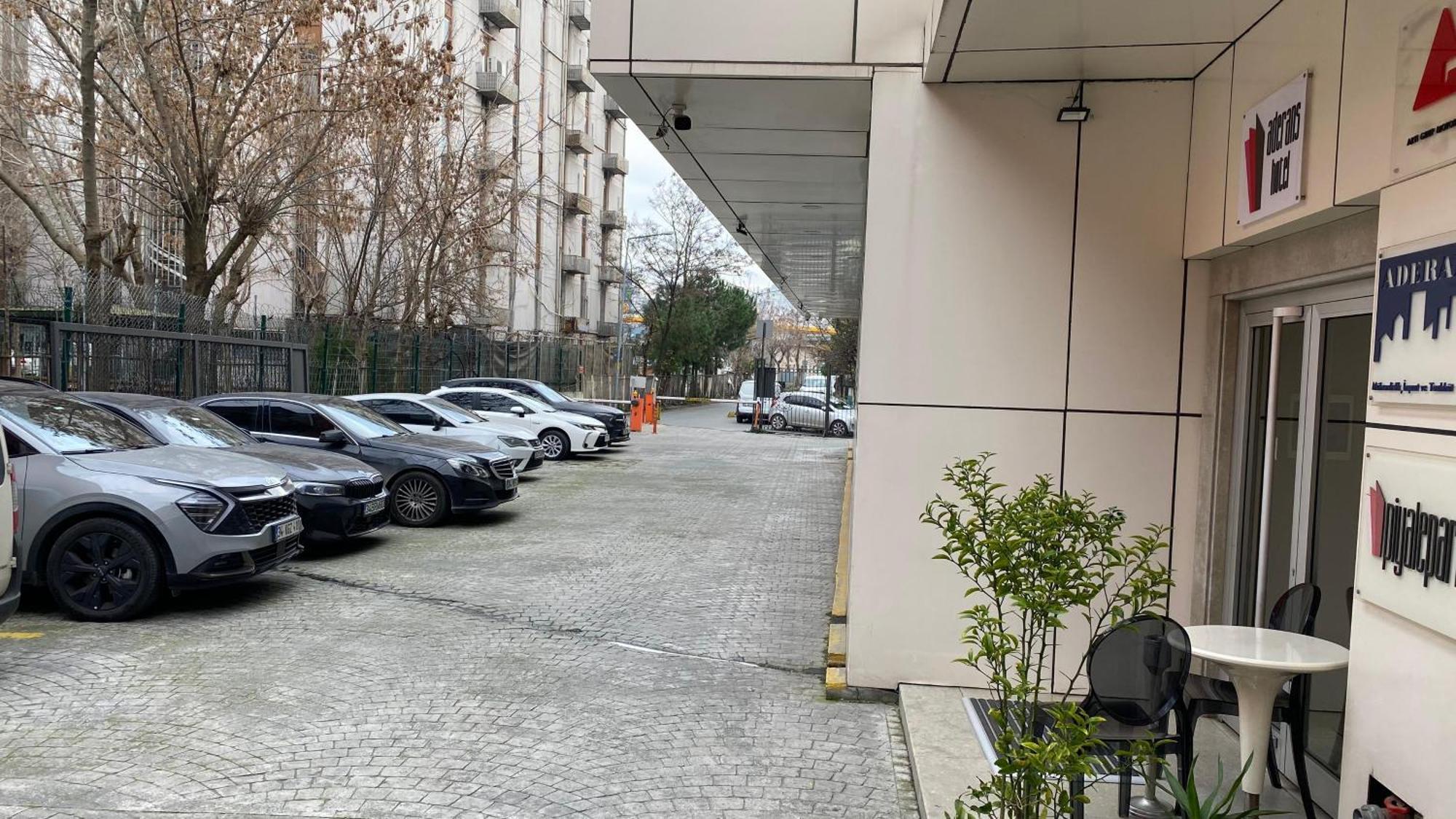 Aderans Hotel Istanbul Bagian luar foto